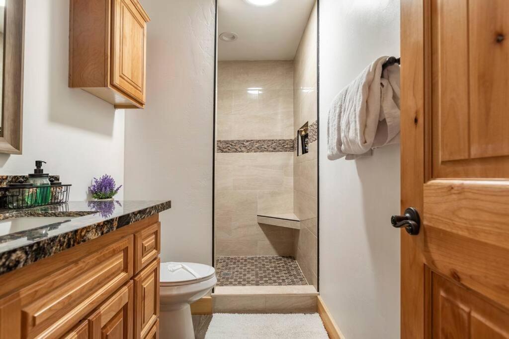 Modern Family Cabin Mins To Lake, Slopes & Hikes Big Bear City Dış mekan fotoğraf